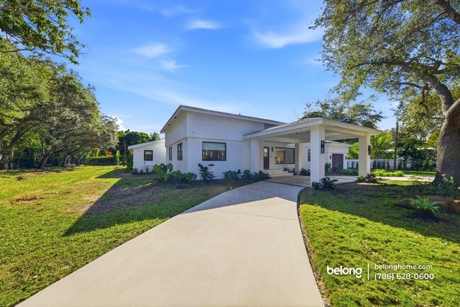 Foto del edificio - 8800 SW 118th St