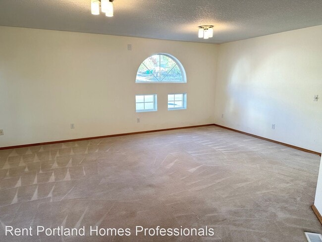 Building Photo - 3 br, 2 bath House - 5698 NW 172nd Terrace