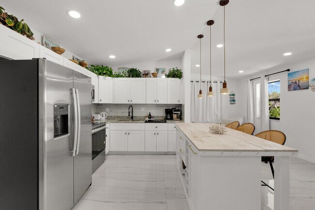 Foto del edificio - 1433 NE 53rd Ct