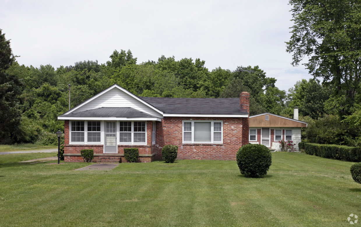Foto del edificio - 215 S Birdneck Rd