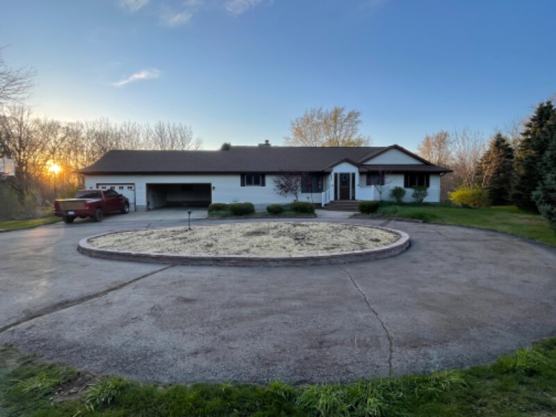 10091 Barnes Rd, Eaton Rapids, MI 48827 House Rental in Eaton Rapids