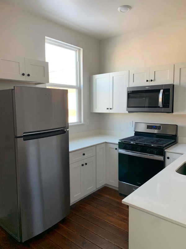 Photo - 128 W 9th St Townhome