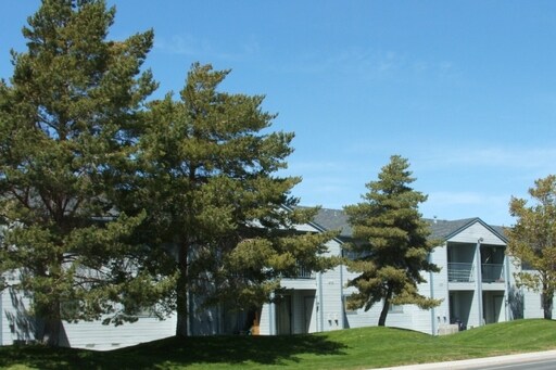 Primary Photo - 832 S Saliman Rd