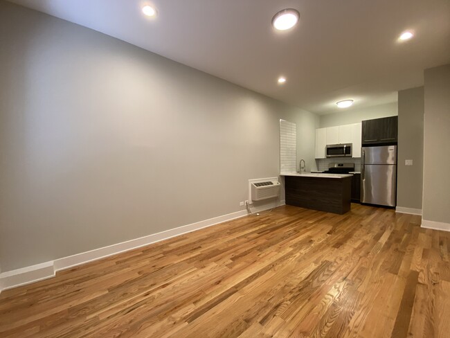 Foto del edificio - 2719 W 24th St