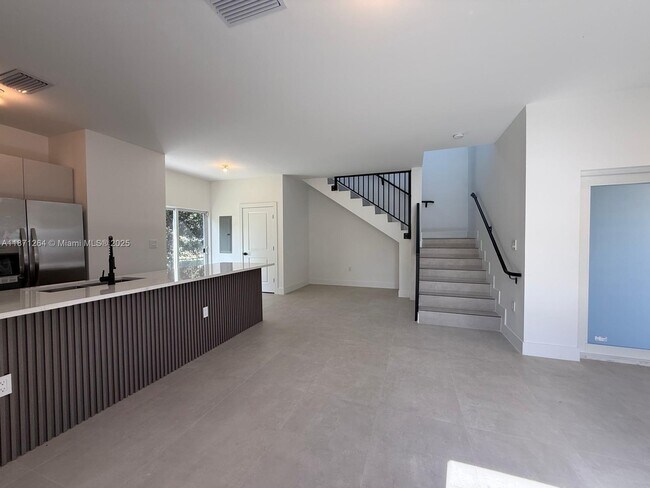 Foto del edificio - 2788 NW 9th Pl