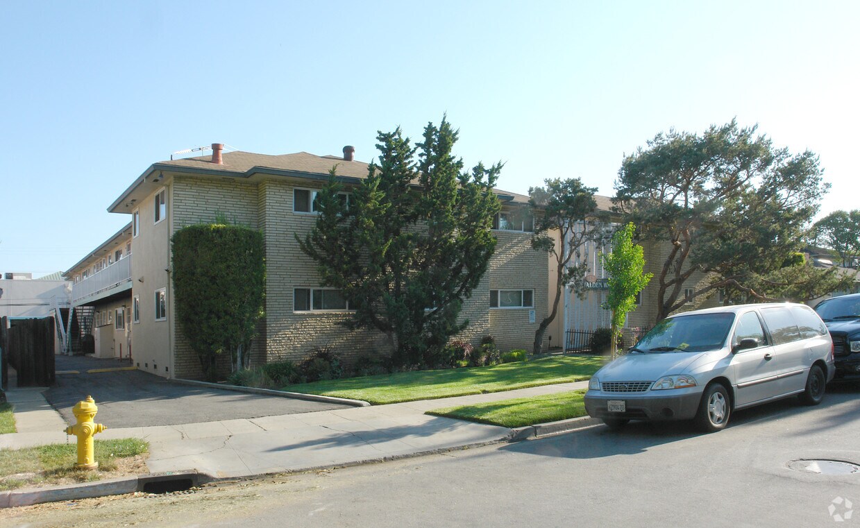 Primary Photo - Alden Way Apartments