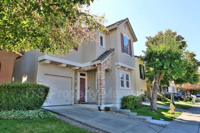 Building Photo - 2375 Snowberry Cir