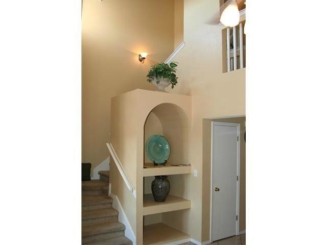 Building Photo - 12369 Tierra Buena Dr