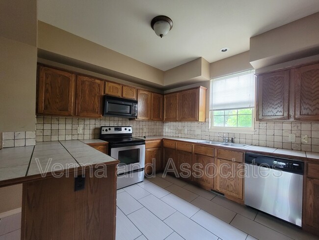 Foto del edificio - 192 Fair St