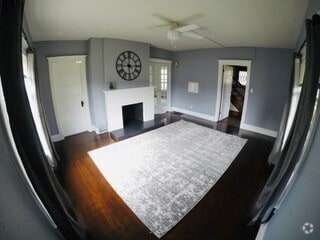 Building Photo - 315 S Franklin St
