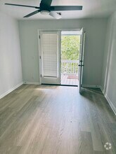 Building Photo - 412 Bradfield Dr