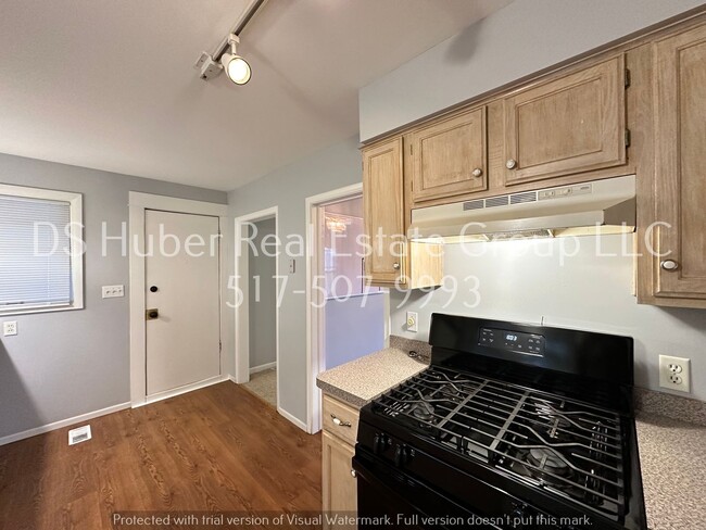 Foto del edificio - 526 W Hillsdale St