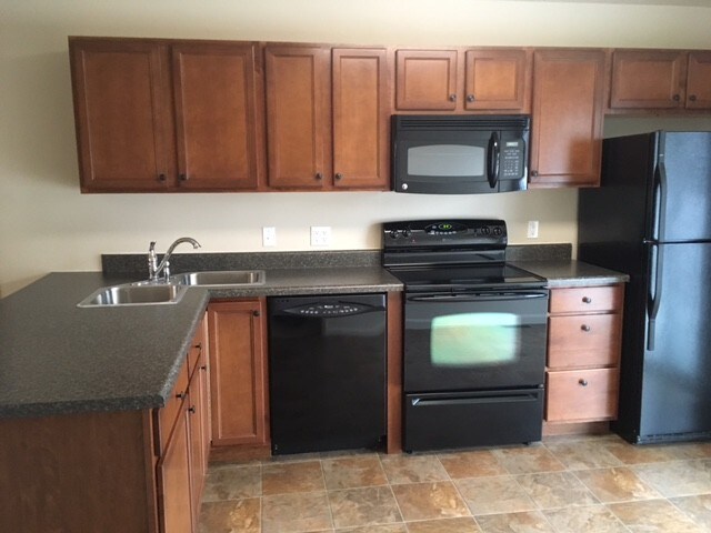 Foto del edificio - 5213 Creekside Dr
