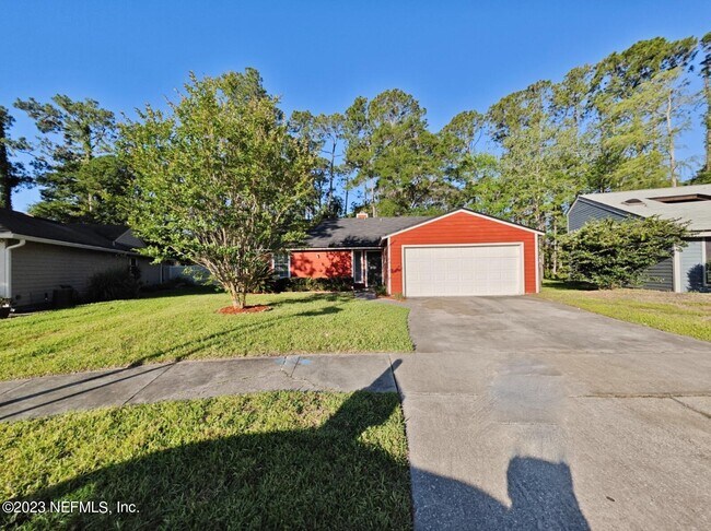 Foto del edificio - 10268 Pine Breeze Rd W
