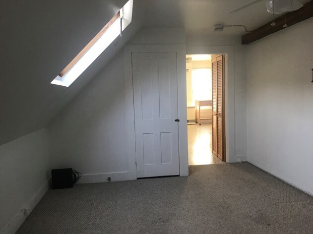 Living room - 53 River St