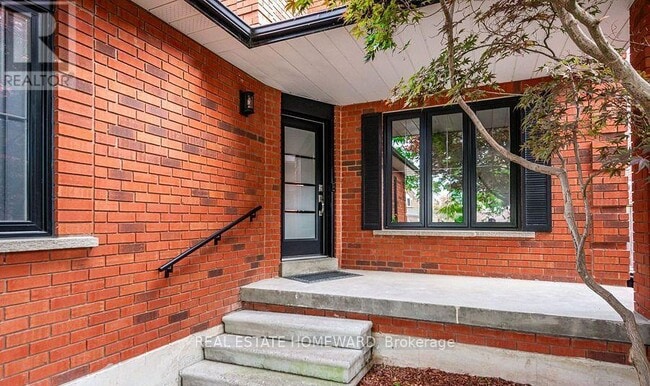 Building Photo - 822 Firth Ct