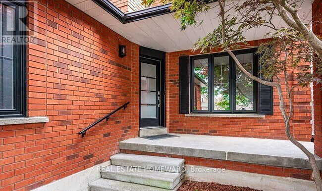 Photo du bâtiment - 822 Firth Ct