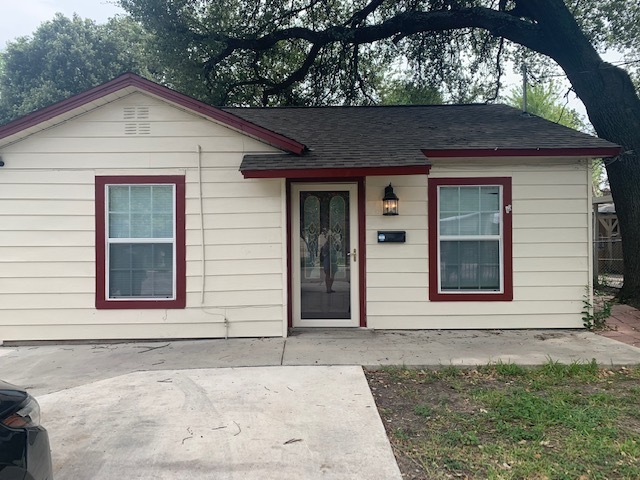Building Photo - 1190 Kendalia Ave