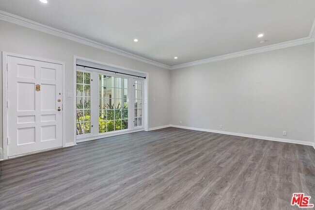 Foto del edificio - 9342 W Olympic Blvd