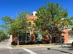 Building Photo - 1949 Pearl St