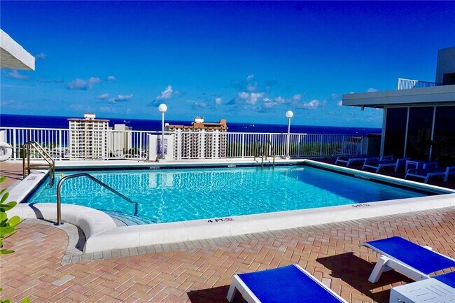 Foto del edificio - 2800 E Sunrise Blvd