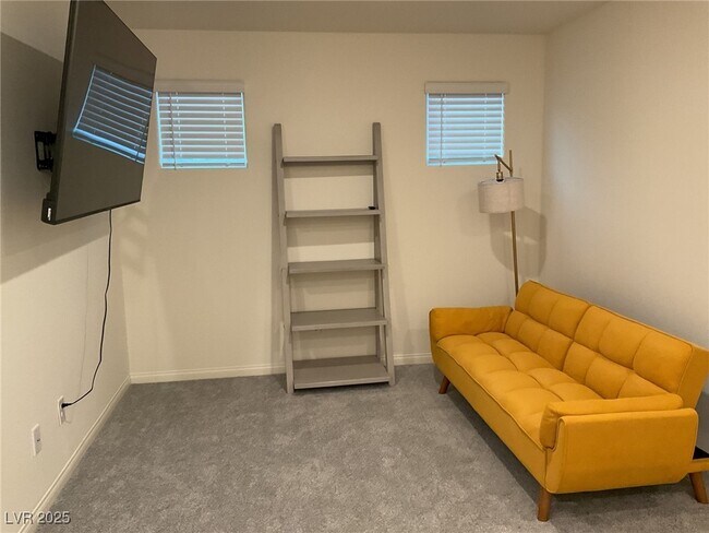 Building Photo - 3499 La Cura Ave