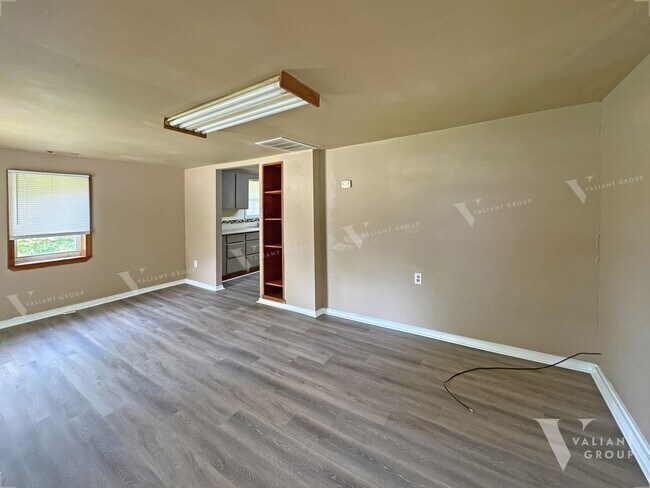 Foto del edificio - Two Bedroom, One Bathroom Home