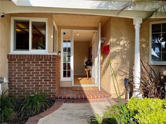 Building Photo - 16584 Yucca Cir