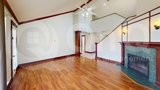 Foto del edificio - 6812 Bolivar Ct