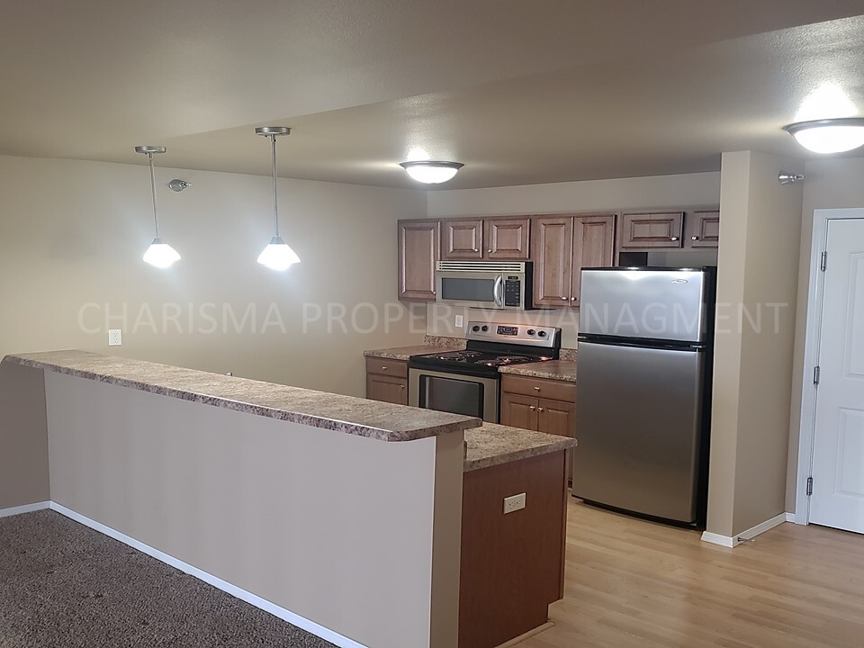 Foto principal - 705 S 8th Ave