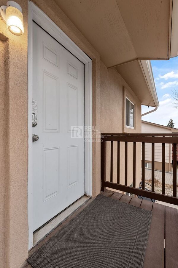 Building Photo - 1326 Westend Ave