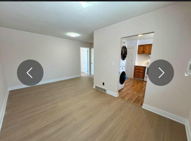 Photo du bâtiment - 20 Lambard Cres