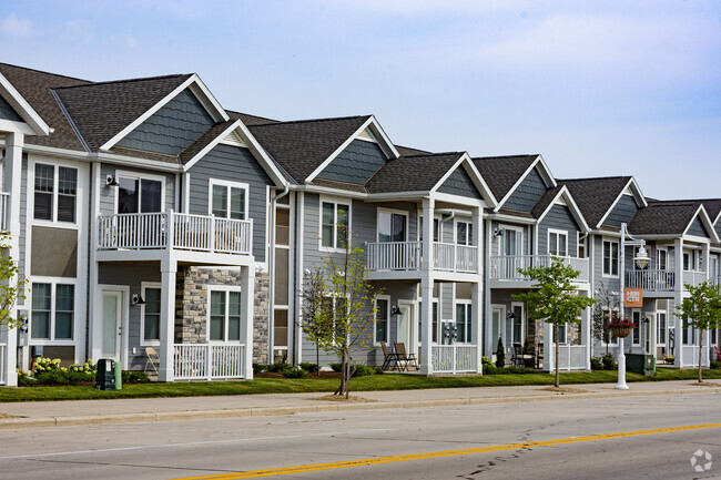 Building Photo - The Portscape Apartments