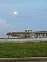 Building Photo - 236 Pine Ridge Dr