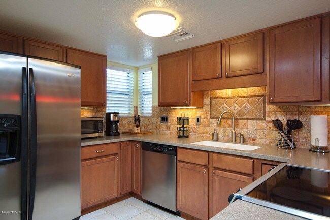 Foto del edificio - 5051 N Sabino Canyon Rd