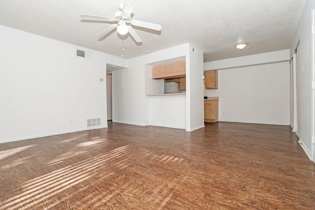 Foto del edificio - Woodland Ridge