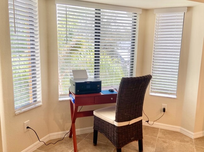 Building Photo - 13671 Julias Way