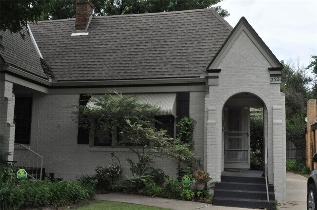 Foto del edificio - 2521 NW 12th St