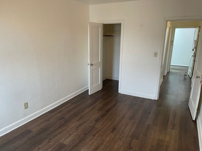 1016 Ogden Ave Unit 8, Superior, WI 54880 Room for Rent in Superior