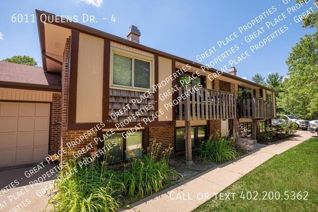 Building Photo - 6011 Queens Dr