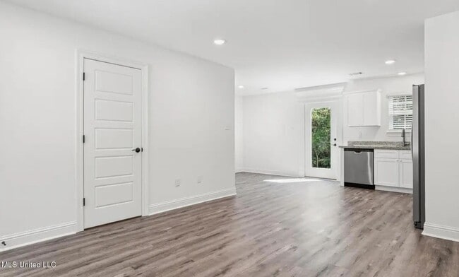 Photo - 1511 2nd St House