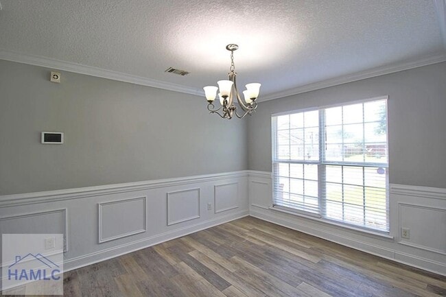 Building Photo - 703 Cordele Cir