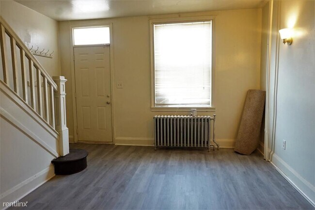 Building Photo - 3 br, 2 bath Townhome - 2727 Mura St