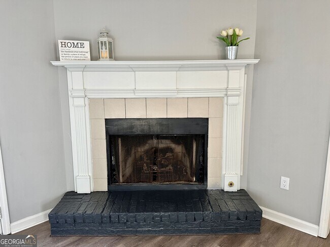 Foto del edificio - 375 Monivea Ln