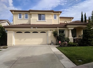 Building Photo - 1012 Trailside Dr