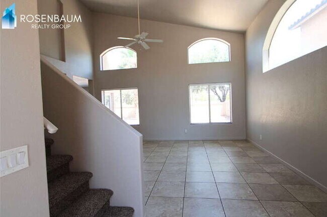 Foto del edificio - 15074 W Heritage Oak Way