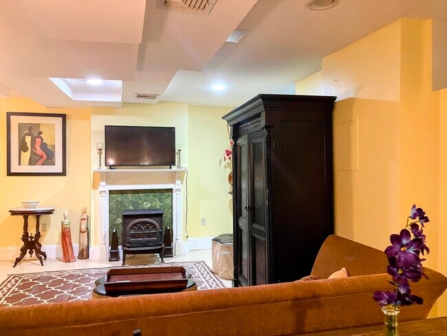 Foto del edificio - 366 Walnut Ave