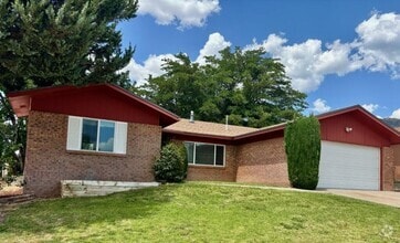 Building Photo - 12809 Hayley Ct NE