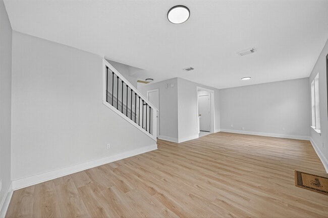 Building Photo - 19515 Fletcher Way Dr