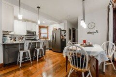 Foto del edificio - 1019 W Oakdale Ave